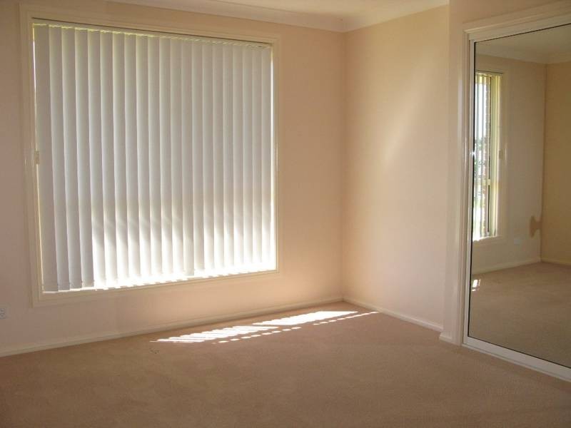 68 Northstoke Way, Orange NSW 2800