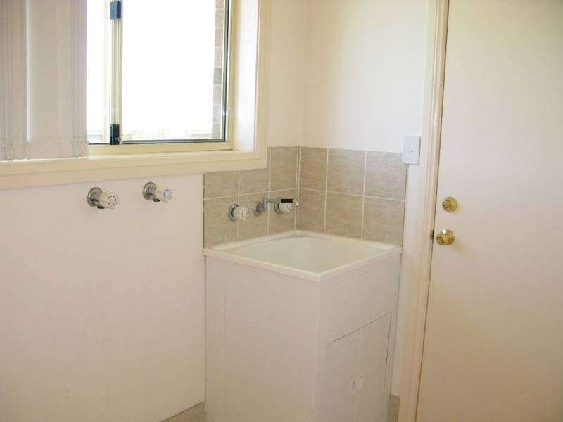 68 Northstoke Way, Orange NSW 2800