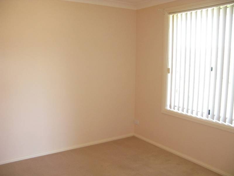 68 Northstoke Way, Orange NSW 2800