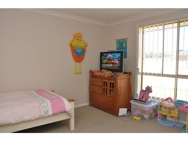 60 Fahy Crescent, Orange NSW 2800