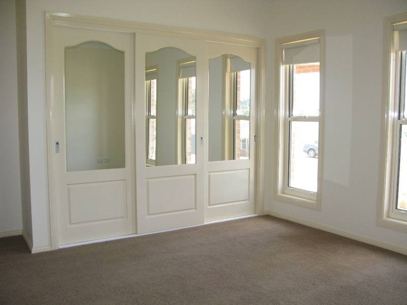 11 George Weily Place, Orange NSW 2800