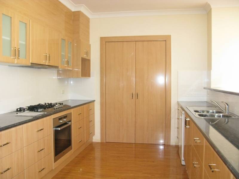 11 George Weily Place, Orange NSW 2800