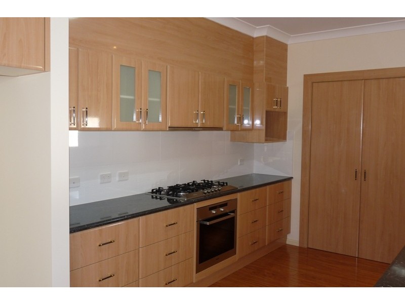 11 George Weily Place, Orange NSW 2800