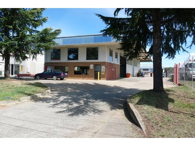 19 Peisley Street, Orange NSW 2800