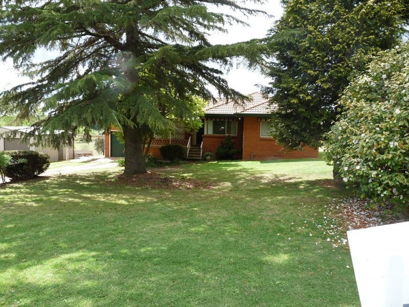 37 Woods Lane, Orange NSW 2800