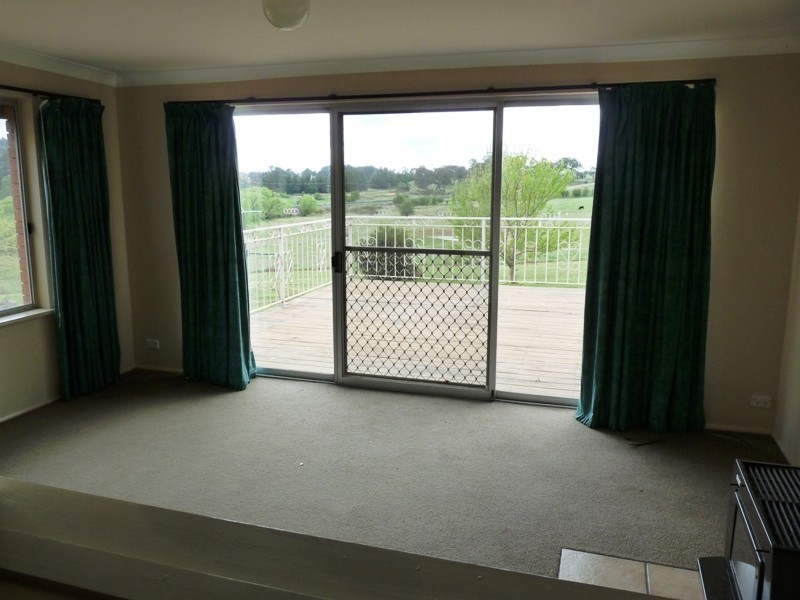 37 Woods Lane, Orange NSW 2800