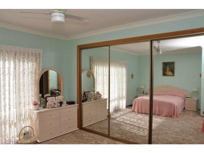 17 Braemar Circuit, Orange NSW 2800