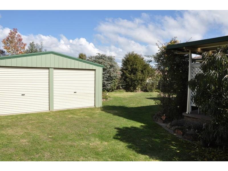 17 Braemar Circuit, Orange NSW 2800