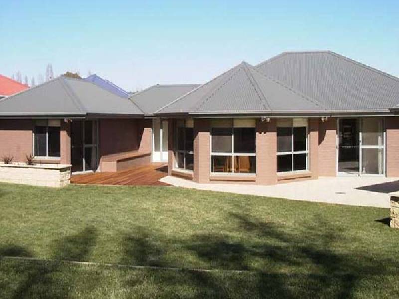 37 Goldfinch Way, Orange NSW 2800