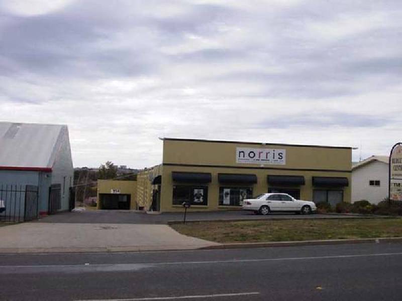 66 Molong Road, Orange NSW 2800