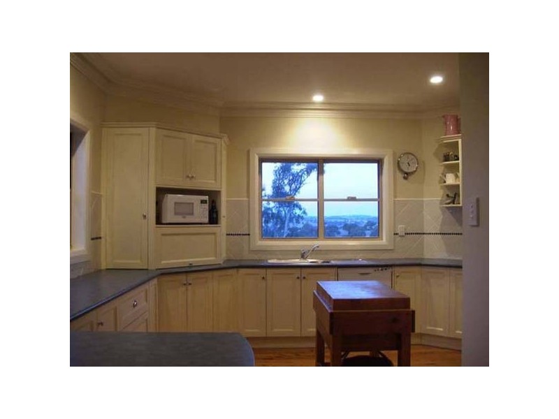 53 South Street, Molong NSW 2866