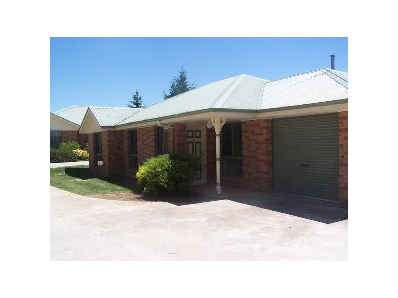 2/53 Kenna Street, Orange NSW 2800
