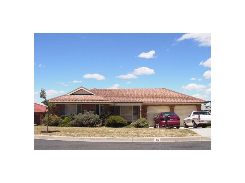 15 Melville Place, Orange NSW 2800