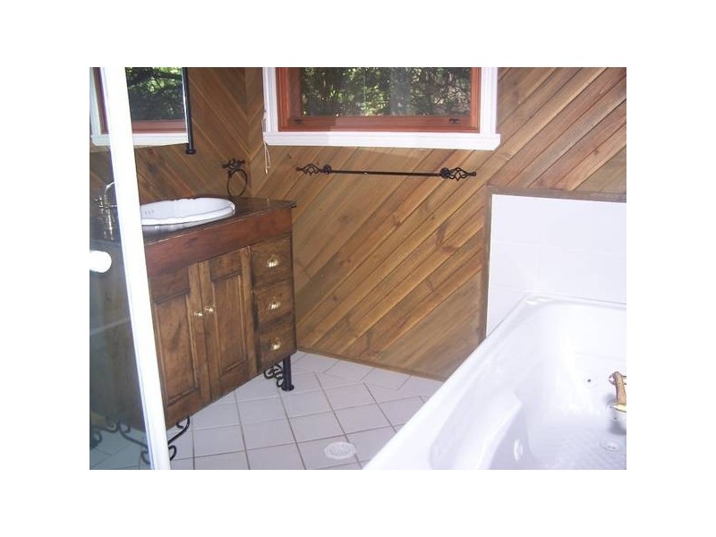 9 Green Lane, Orange NSW 2800