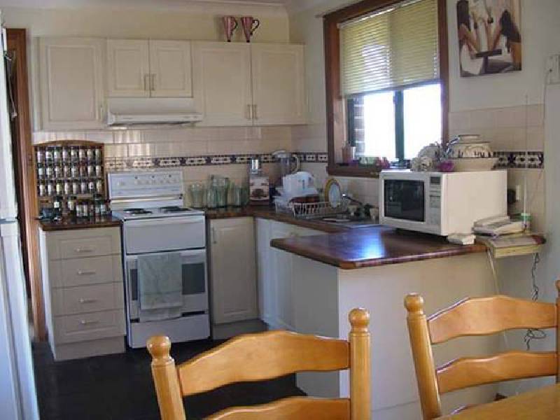 66 Turner Crescent, Orange NSW 2800