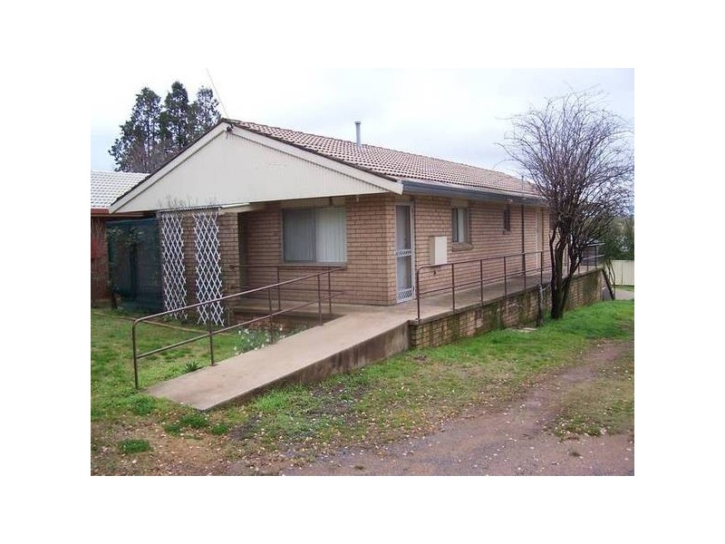 14 Molong Road, Orange NSW 2800