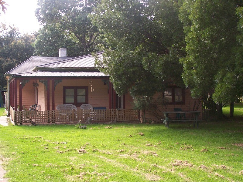 371 White Rock Rd, Lewis Ponds NSW 2800