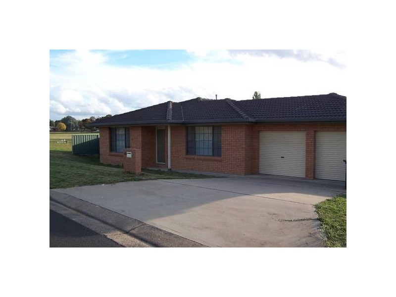 49 Orchard Grove Road, Orange NSW 2800