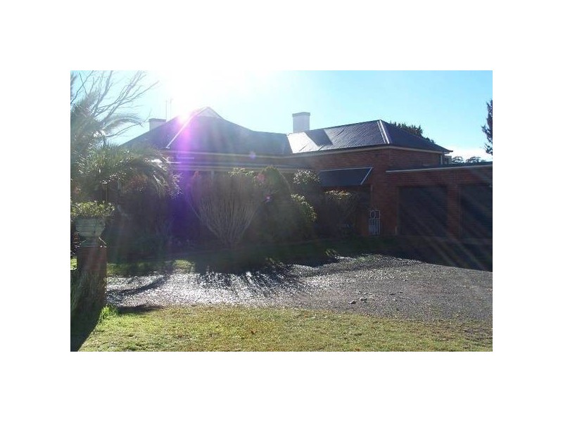 730 Burrendong Way, Orange NSW 2800