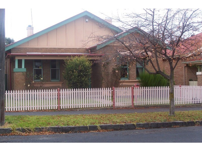 386 Summer Street East, Orange NSW 2800