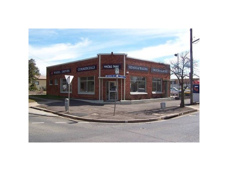 19 Churchill Avenue, Orange NSW 2800