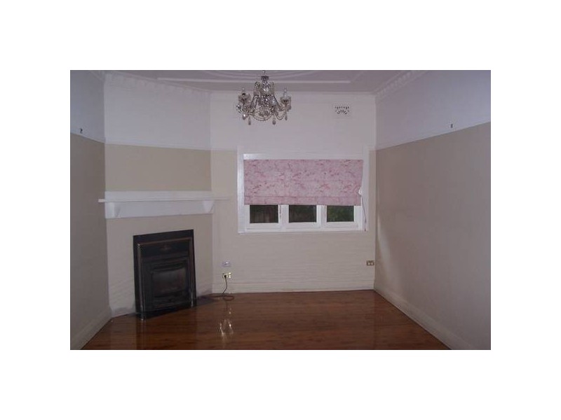 140 Woodward Street, Orange NSW 2800