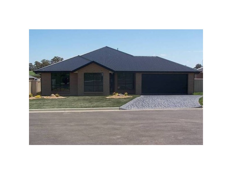 23 Begonia Place, Orange NSW 2800