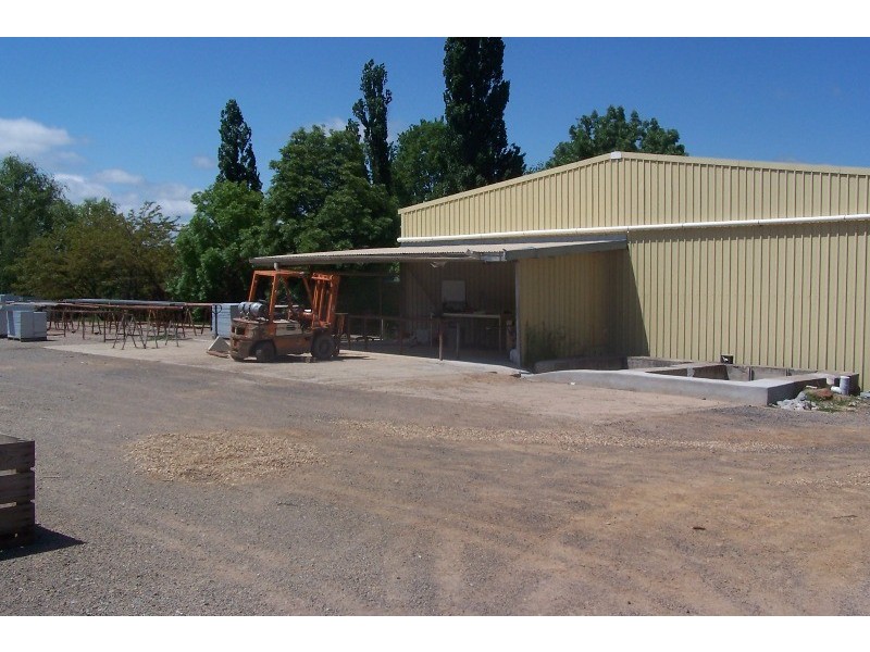 Bathurst Road, Orange NSW 2800