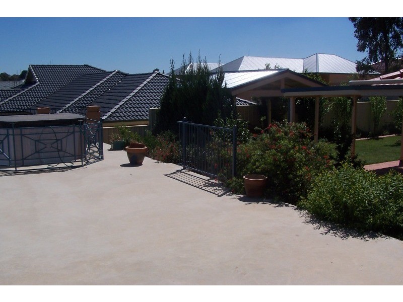 36 Olympic Drive, Orange NSW 2800