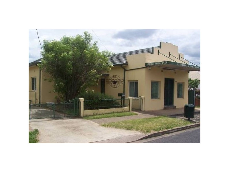 135 Clinton Street, Orange NSW 2800