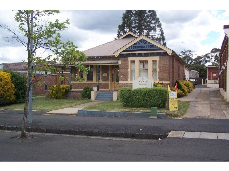 57 Sale Street, Orange NSW 2800