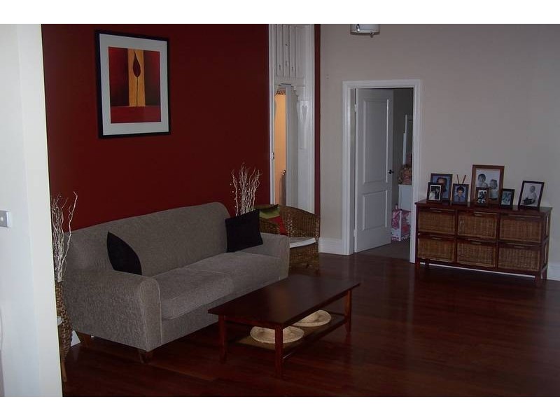 105 Edward Street, Orange NSW 2800