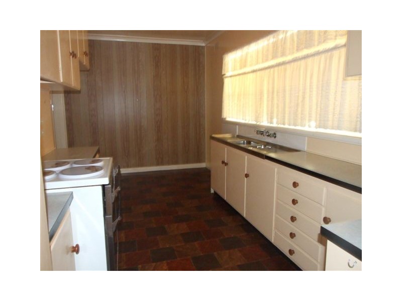 24 Francis Street, Tatura VIC 3616