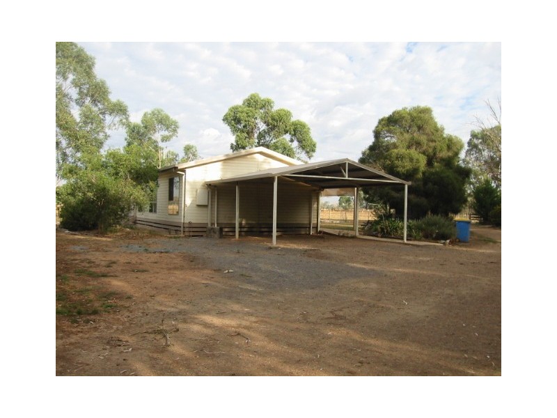 895 River Road, Murchison VIC 3610