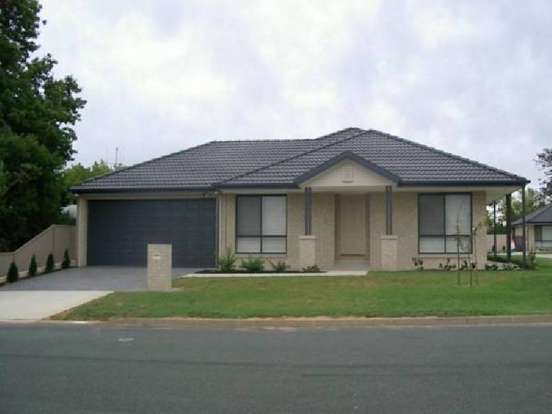 4/21-23 Barron Street, Tatura VIC 3616