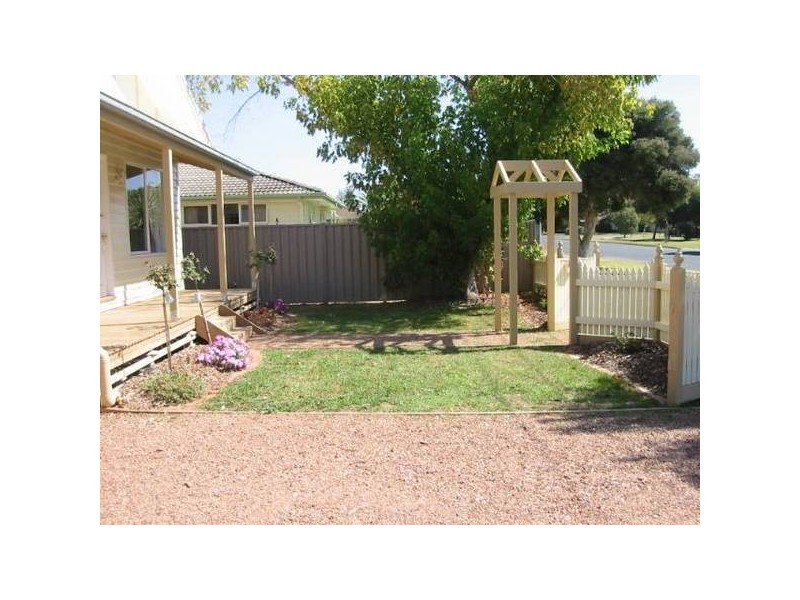 22 Bartlett Street, Tatura VIC 3616