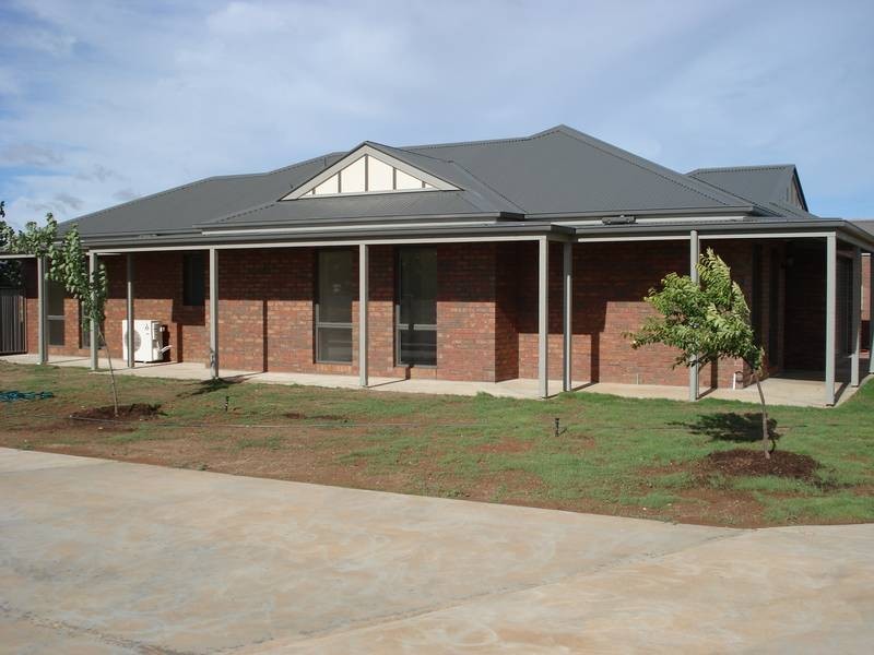 2/1-3 Racecourse Road, Nagambie VIC 3608