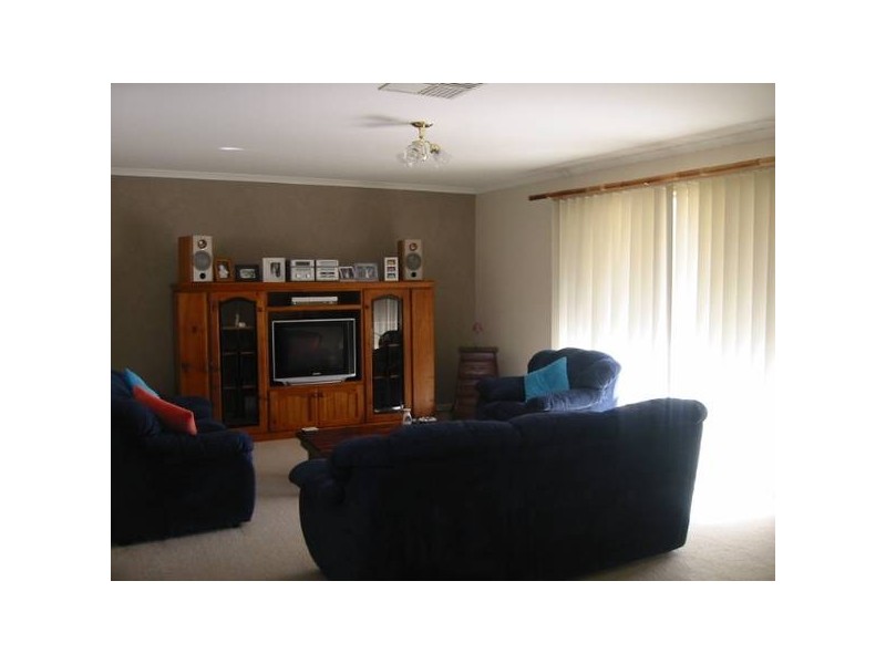 9 Fairway Close, Tatura VIC 3616