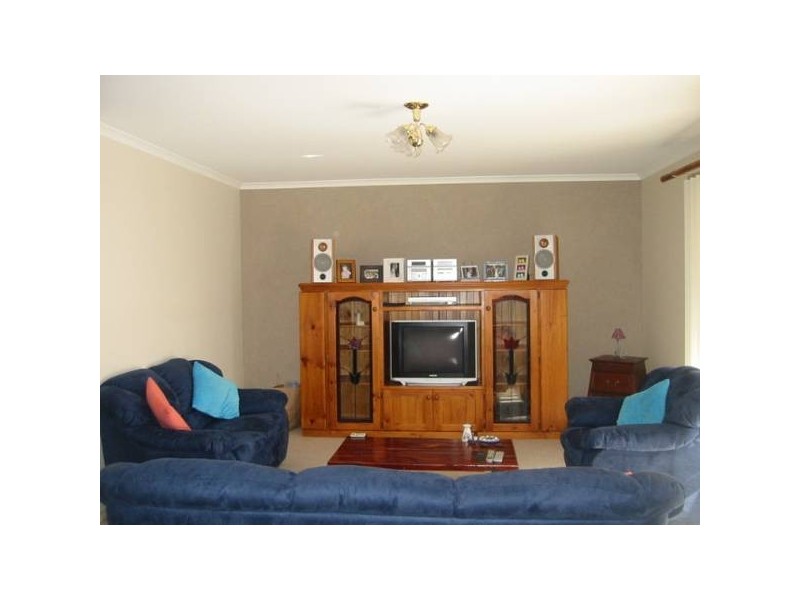 9 Fairway Close, Tatura VIC 3616