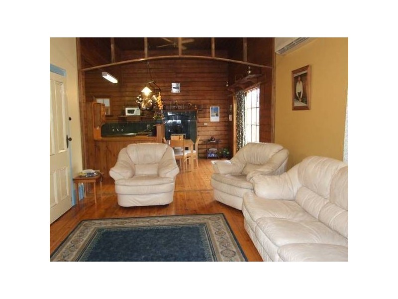 49 Casey Street, Tatura VIC 3616