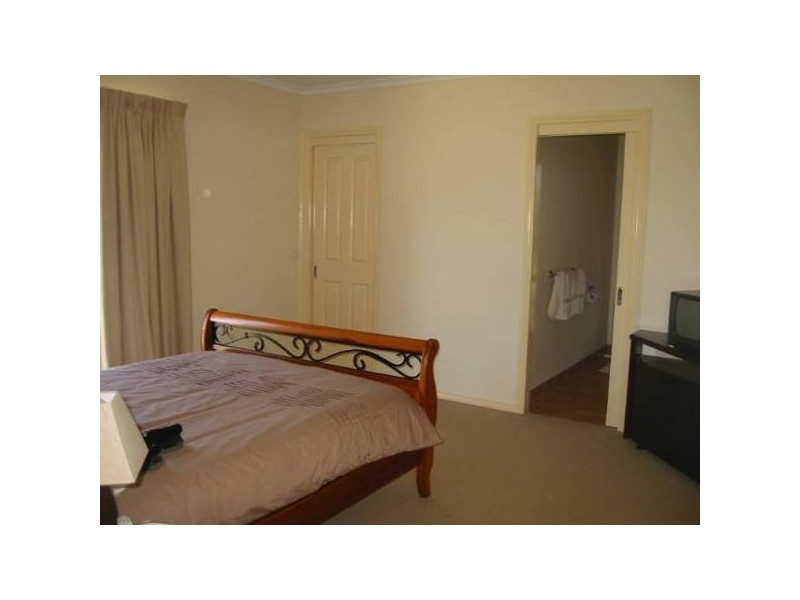 70 Coombs Lane, Tatura VIC 3616