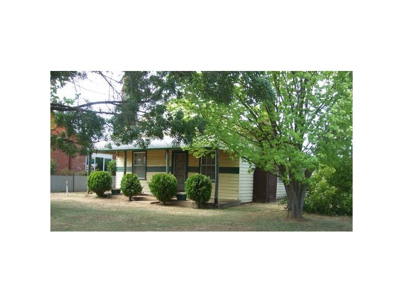 11 VINE STREET, Nagambie VIC 3608