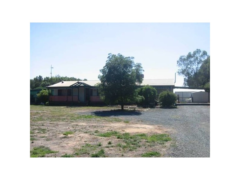 6 Maskell Lane, Tatura VIC 3616