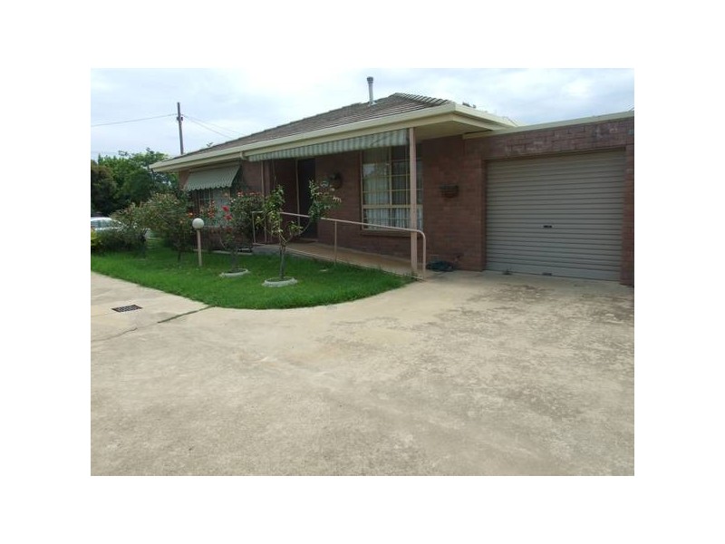 1/19 Kerferd Street, Tatura VIC 3616