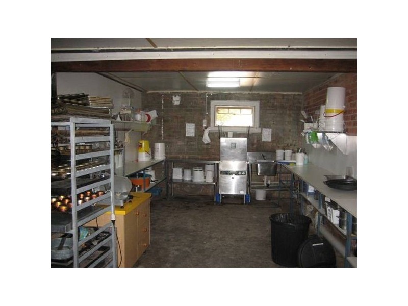 6 Birdwood Avenue, Stanhope VIC 3623