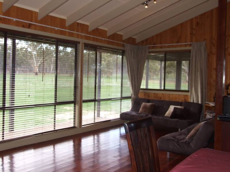 425 Bayles Road, Murchison VIC 3610