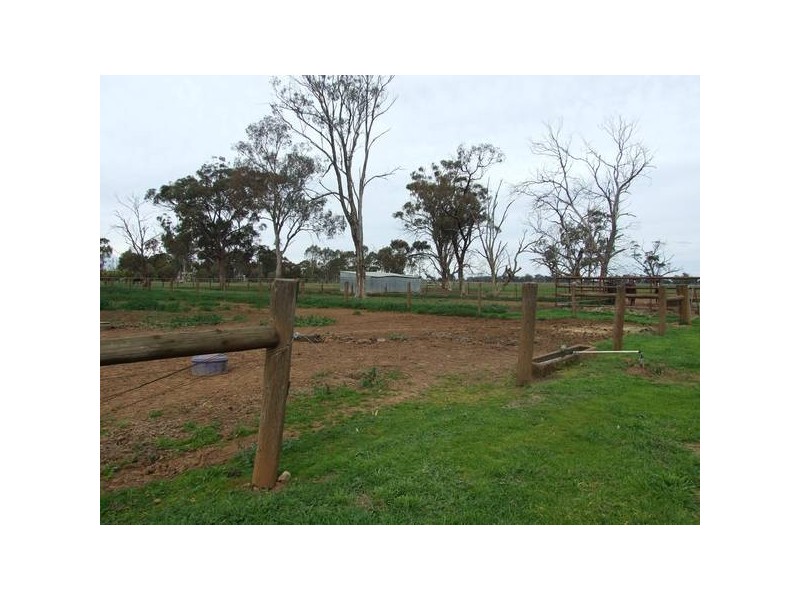 Byrneside VIC 3617