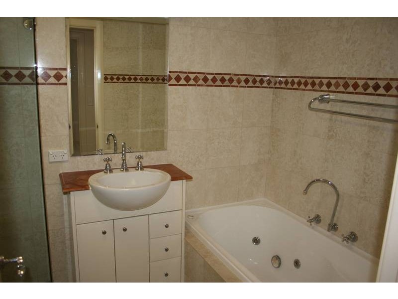 12/4 Taylors Drive, Lane Cove NSW 2066