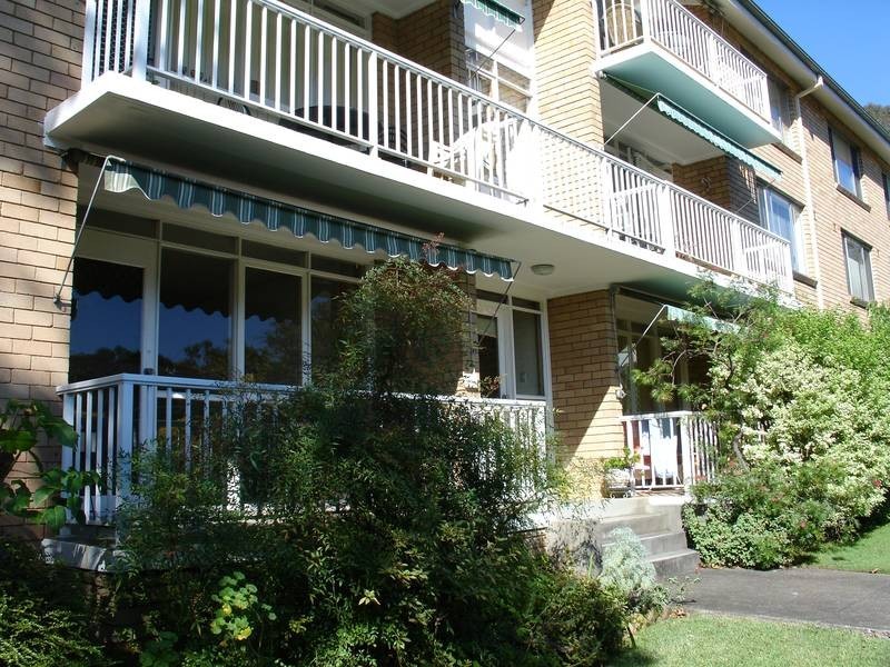 1/143 Burns Bay Road, Lane Cove NSW 2066