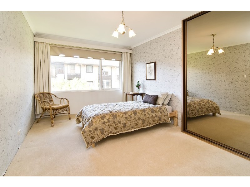 4/77 Burns Bay Road, Lane Cove NSW 2066